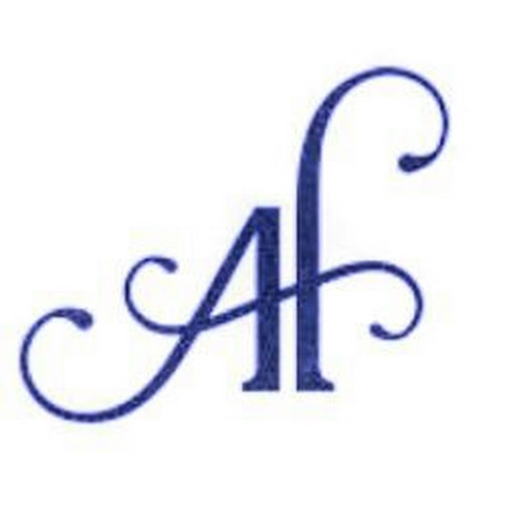 Meet your Posher, Alexandra - Picture 1 of 1